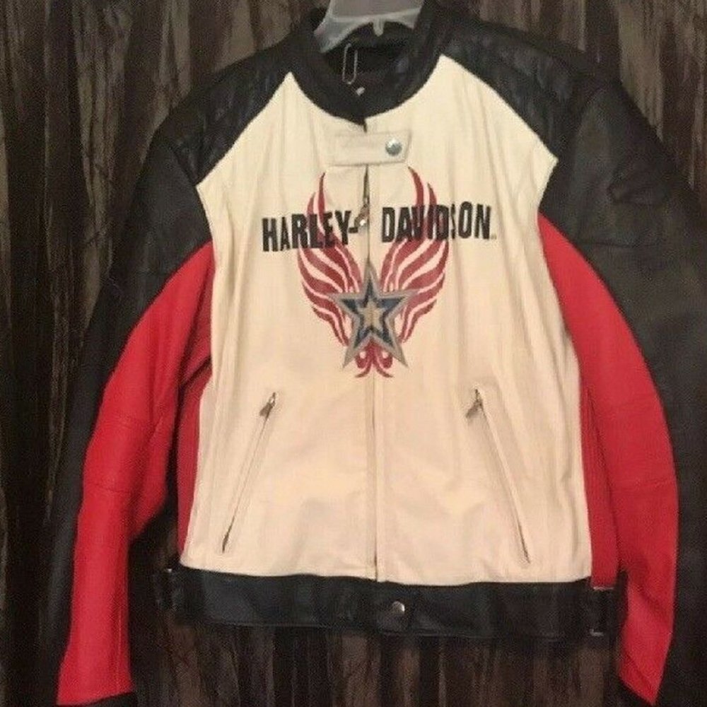 Harley Davidson Women's leather Jacket Rapid City.​​​​​​​​